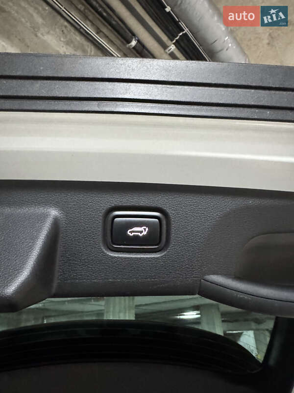 Внедорожник / Кроссовер Kia Sportage 2023 в Тернополе