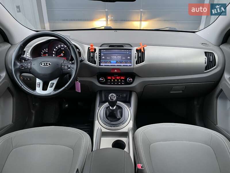 Внедорожник / Кроссовер Kia Sportage 2011 в Ковеле