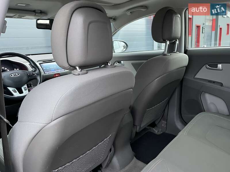 Внедорожник / Кроссовер Kia Sportage 2011 в Ковеле