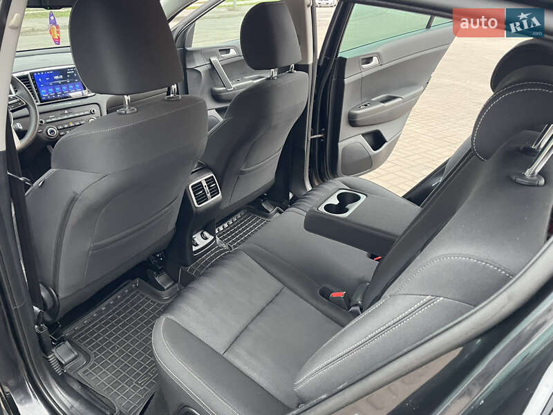 Внедорожник / Кроссовер Kia Sportage 2019 в Киеве