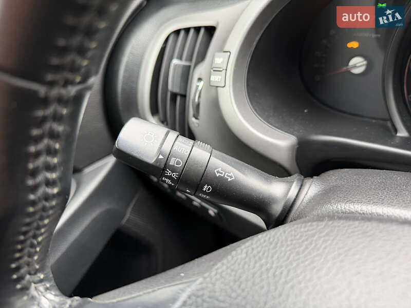 Внедорожник / Кроссовер Kia Sportage 2013 в Одессе