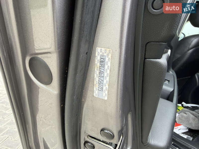 Внедорожник / Кроссовер Kia Sportage 2013 в Одессе