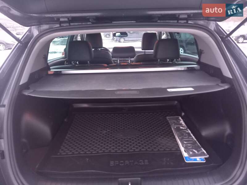 Внедорожник / Кроссовер Kia Sportage 2016 в Луцке