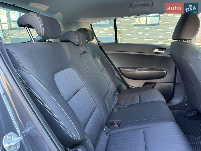 Внедорожник / Кроссовер Kia Sportage 2021 в Житомире