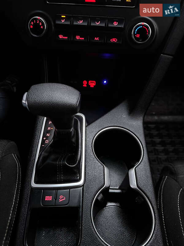 Внедорожник / Кроссовер Kia Sportage 2017 в Славуте фото 7 Внедорожник / Кроссовер Kia Sportage 2017 в Славуте