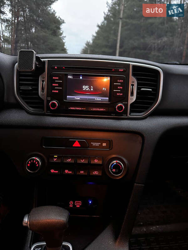 Внедорожник / Кроссовер Kia Sportage 2017 в Славуте фото 34 Внедорожник / Кроссовер Kia Sportage 2017 в Славуте