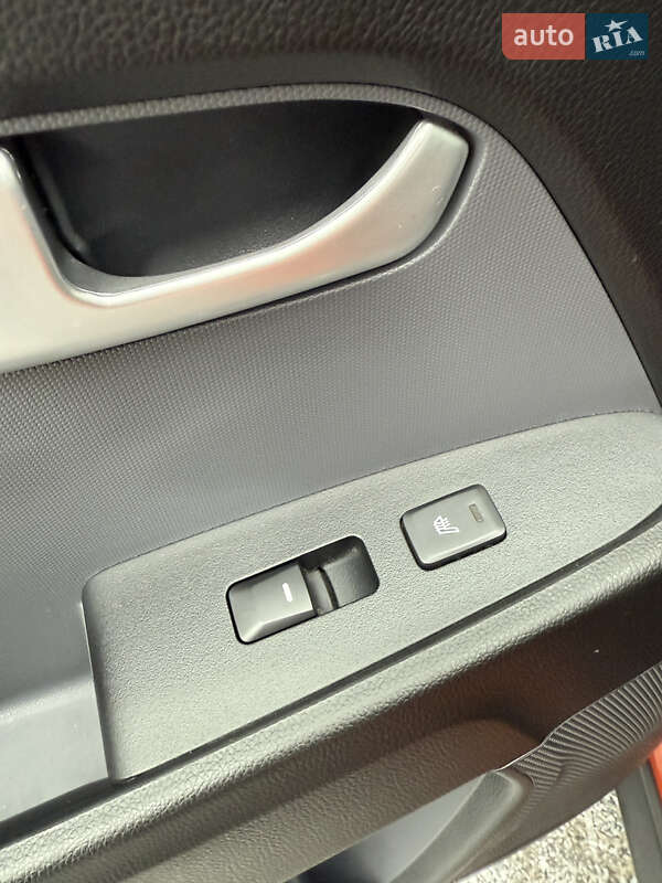 Внедорожник / Кроссовер Kia Sportage 2011 в Виннице