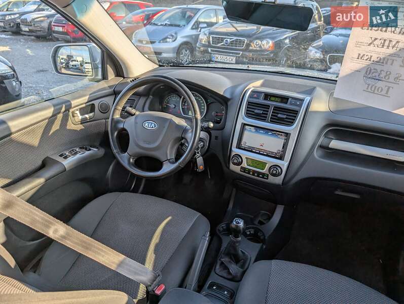 Внедорожник / Кроссовер Kia Sportage 2008 в Ровно