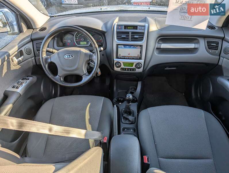 Внедорожник / Кроссовер Kia Sportage 2008 в Ровно