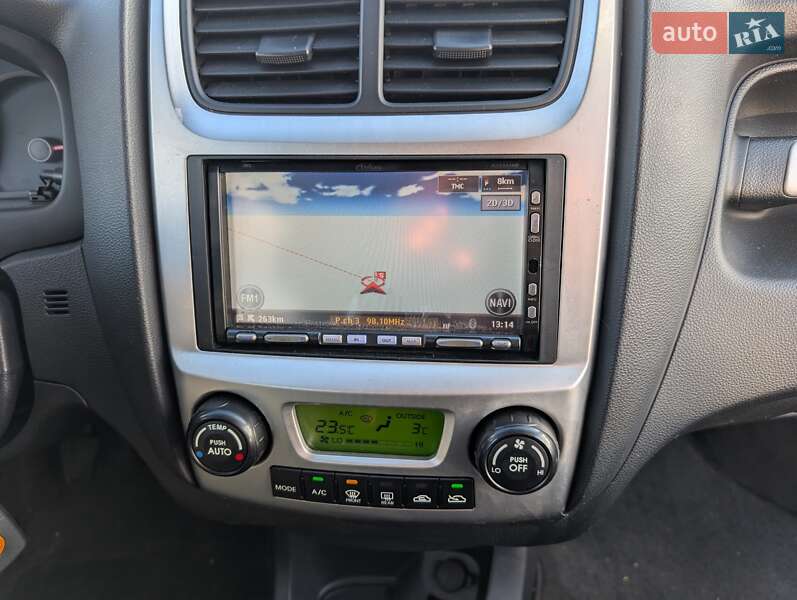 Внедорожник / Кроссовер Kia Sportage 2008 в Ровно