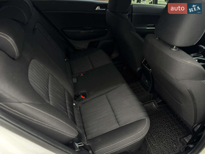 Внедорожник / Кроссовер Kia Sportage 2019 в Мукачево