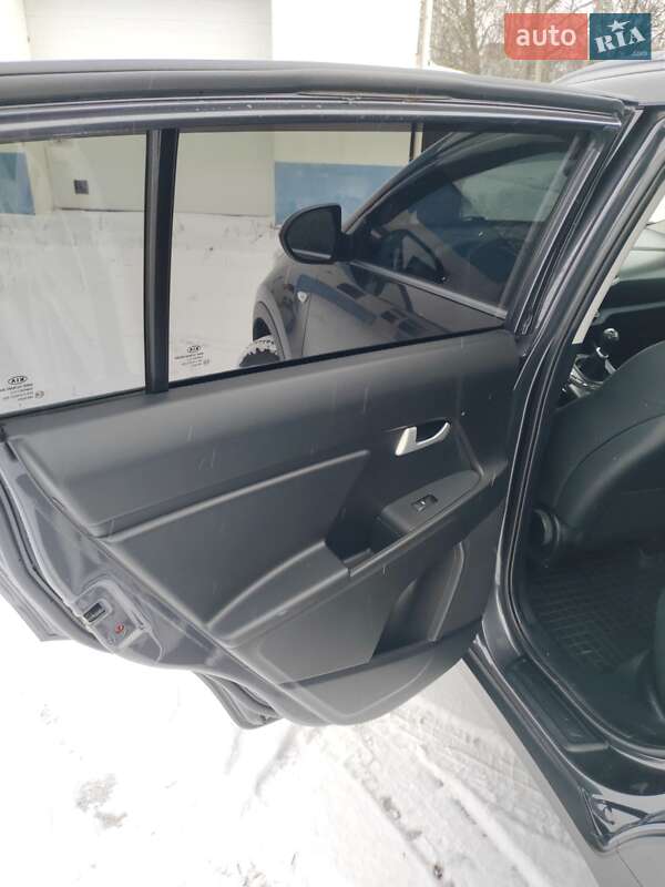 Внедорожник / Кроссовер Kia Sportage 2013 в Сумах фото 14 Внедорожник / Кроссовер Kia Sportage 2013 в Сумах