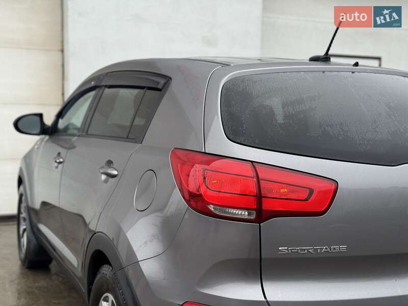 Внедорожник / Кроссовер Kia Sportage 2013 в Сарнах