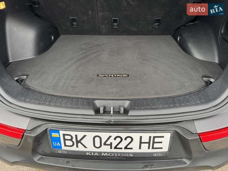 Внедорожник / Кроссовер Kia Sportage 2013 в Сарнах