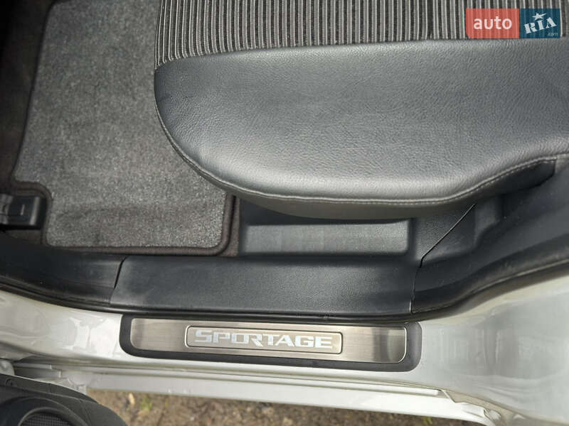 Позашляховик / Кросовер Kia Sportage 2007 в Харкові