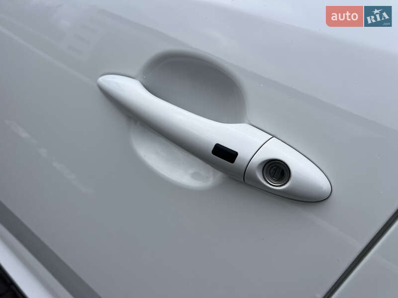 Позашляховик / Кросовер Kia Sportage 2013 в Одесі