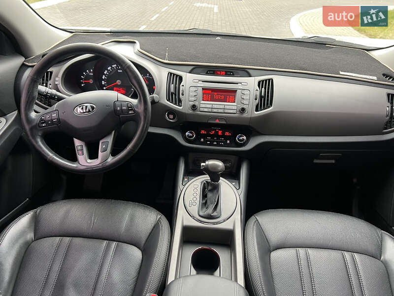 Позашляховик / Кросовер Kia Sportage 2013 в Одесі