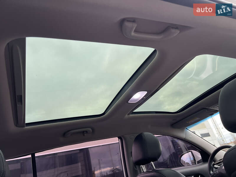 Позашляховик / Кросовер Kia Sportage 2013 в Одесі