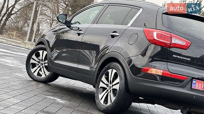 Внедорожник / Кроссовер Kia Sportage 2013 в Дрогобыче