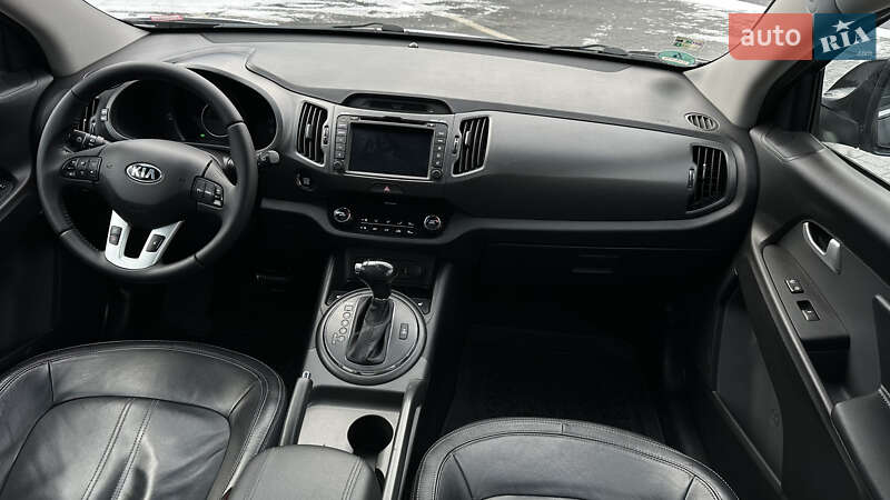 Внедорожник / Кроссовер Kia Sportage 2013 в Дрогобыче