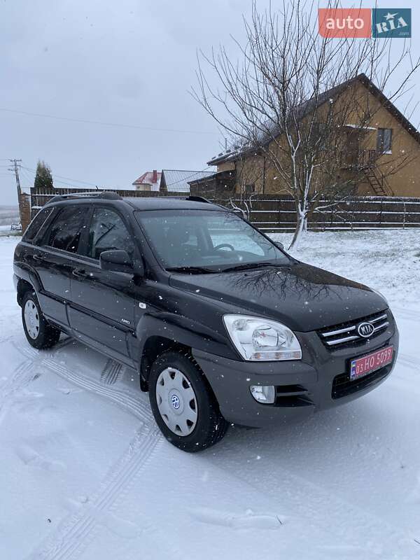Внедорожник / Кроссовер Kia Sportage 2007 в Ровно