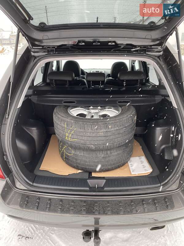 Внедорожник / Кроссовер Kia Sportage 2007 в Ровно