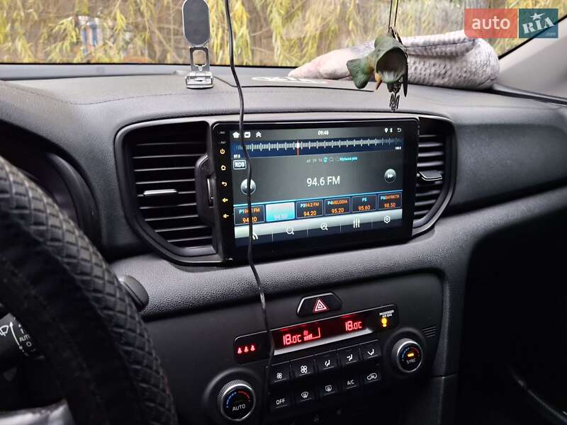 Позашляховик / Кросовер Kia Sportage 2017 в Києві