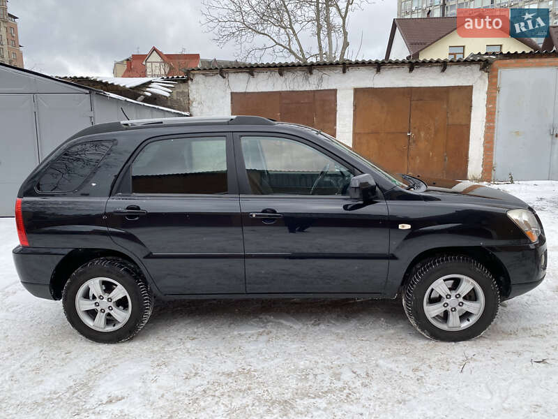 Позашляховик / Кросовер Kia Sportage 2009 в Вінниці
