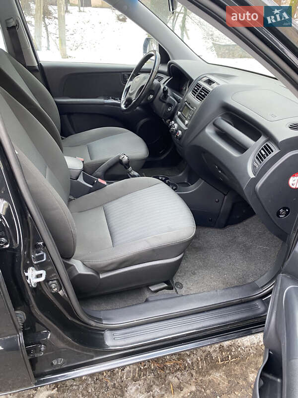 Позашляховик / Кросовер Kia Sportage 2009 в Вінниці