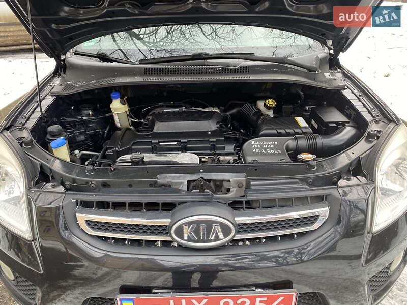 Позашляховик / Кросовер Kia Sportage 2009 в Вінниці