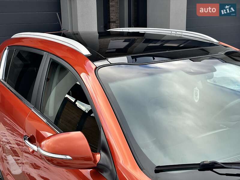 Позашляховик / Кросовер Kia Sportage 2013 в Ковелі