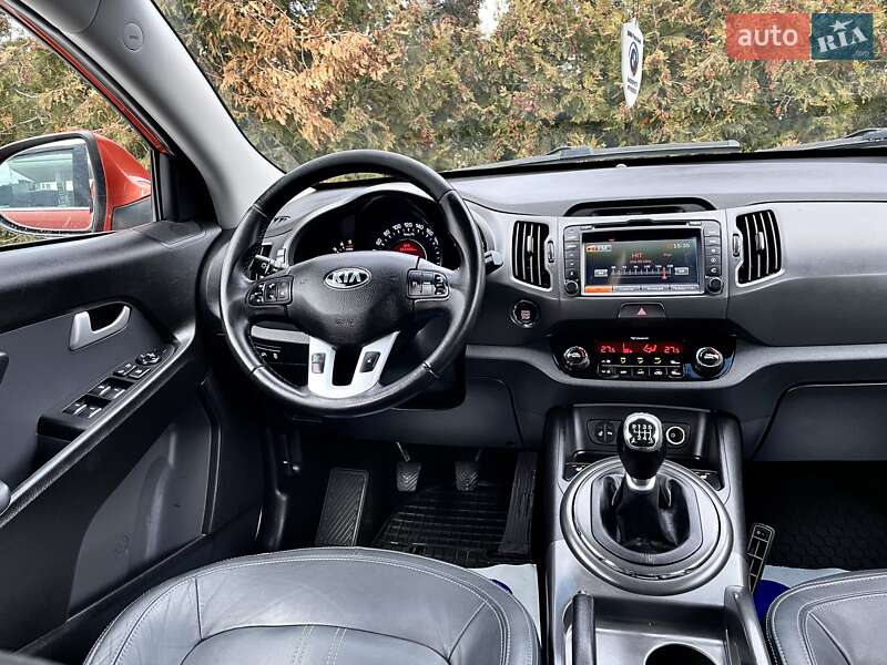 Позашляховик / Кросовер Kia Sportage 2013 в Ковелі