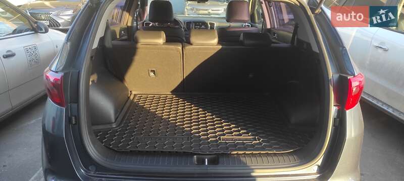 Внедорожник / Кроссовер Kia Sportage 2016 в Киеве фото 40 Внедорожник / Кроссовер Kia Sportage 2016 в Киеве