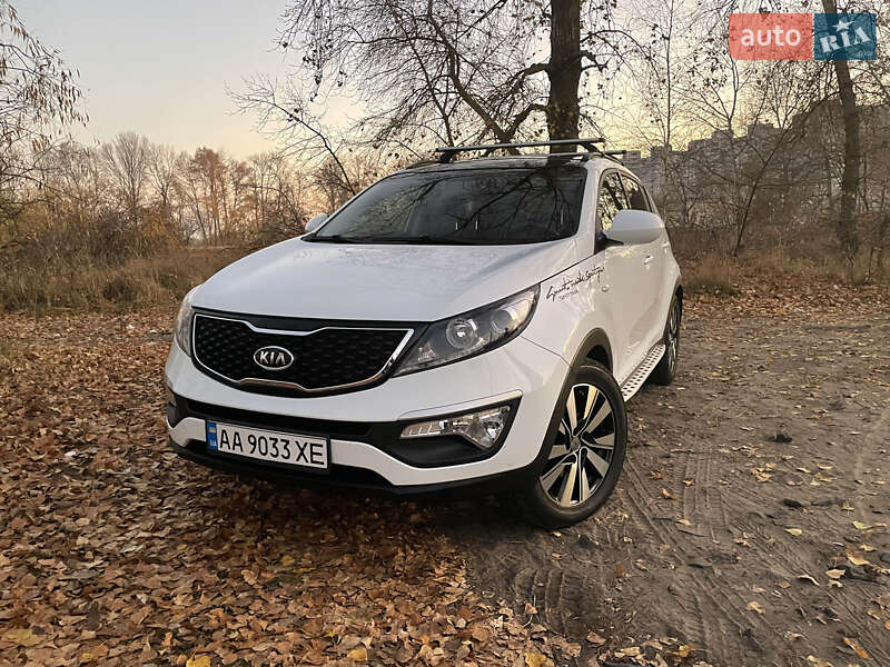 Внедорожник / Кроссовер Kia Sportage 2013 в Киеве