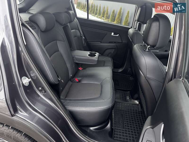 Позашляховик / Кросовер Kia Sportage 2014 в Вінниці