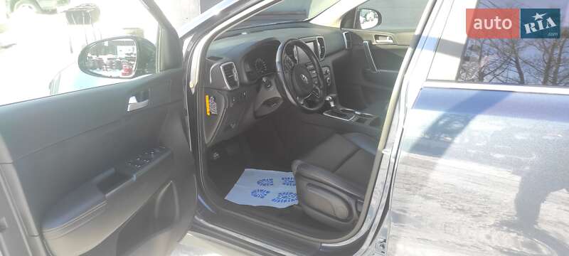Внедорожник / Кроссовер Kia Sportage 2016 в Киеве фото 19 Внедорожник / Кроссовер Kia Sportage 2016 в Киеве