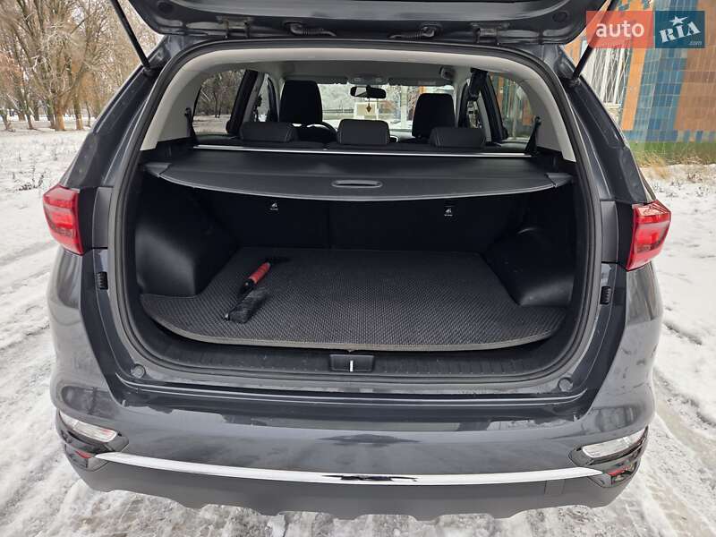 Позашляховик / Кросовер Kia Sportage 2020 в Краснограді