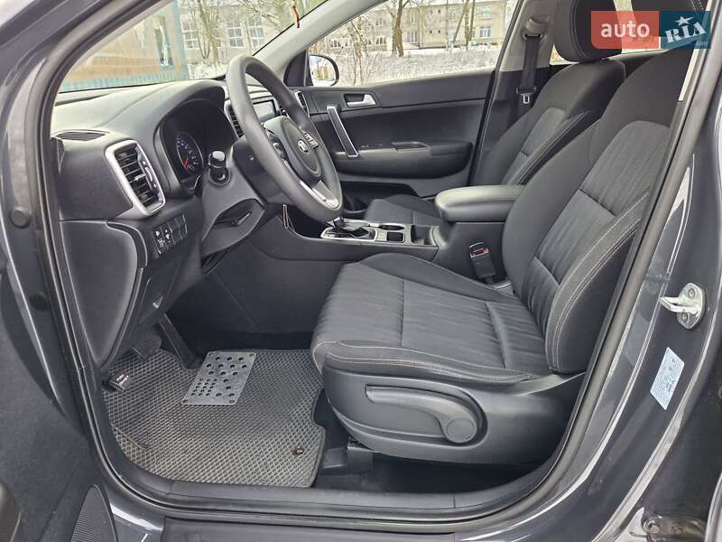 Позашляховик / Кросовер Kia Sportage 2020 в Краснограді