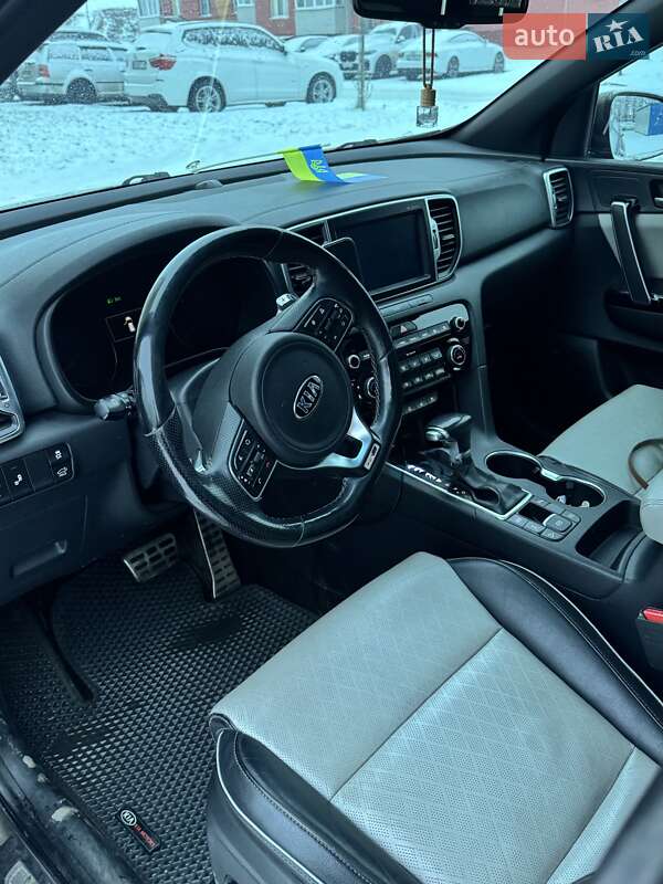 Позашляховик / Кросовер Kia Sportage 2017 в Вінниці фото 8 Позашляховик / Кросовер Kia Sportage 2017 в Вінниці