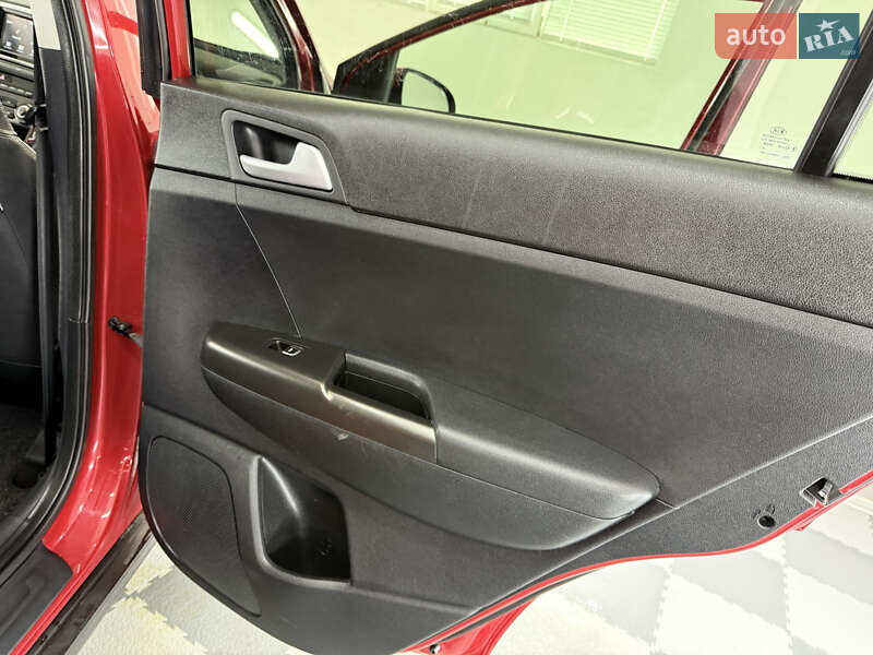 Внедорожник / Кроссовер Kia Sportage 2020 в Трускавце