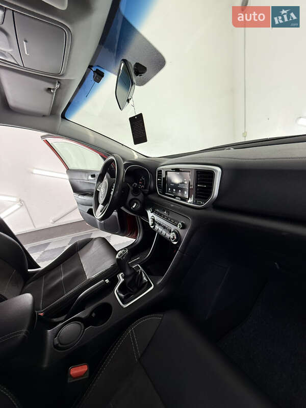 Внедорожник / Кроссовер Kia Sportage 2020 в Трускавце