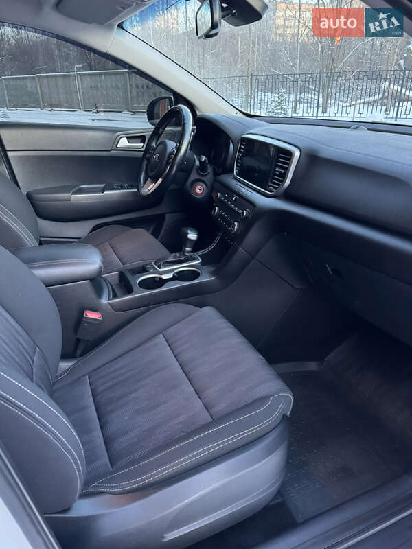 Позашляховик / Кросовер Kia Sportage 2021 в Харкові