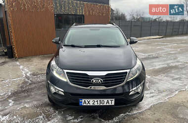 Внедорожник / Кроссовер Kia Sportage 2013 в Харькове