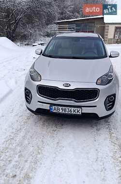 Позашляховик / Кросовер Kia Sportage 2016 в Немирові