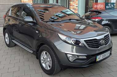 Внедорожник / Кроссовер Kia Sportage 2013 в Калуше