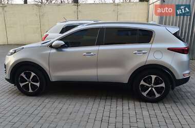 Внедорожник / Кроссовер Kia Sportage 2016 в Хмельницком