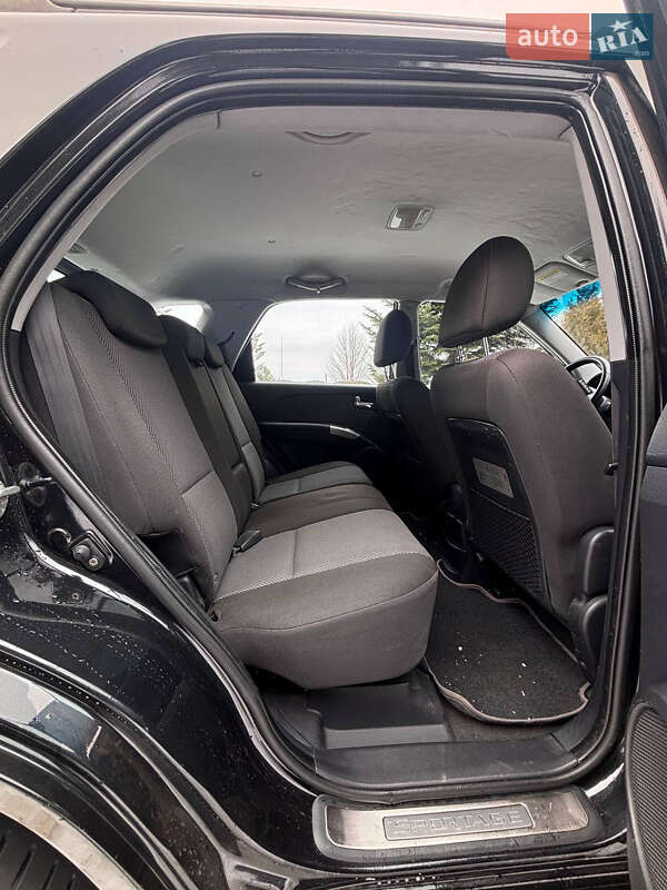 Внедорожник / Кроссовер Kia Sportage 2008 в Ивано-Франковске