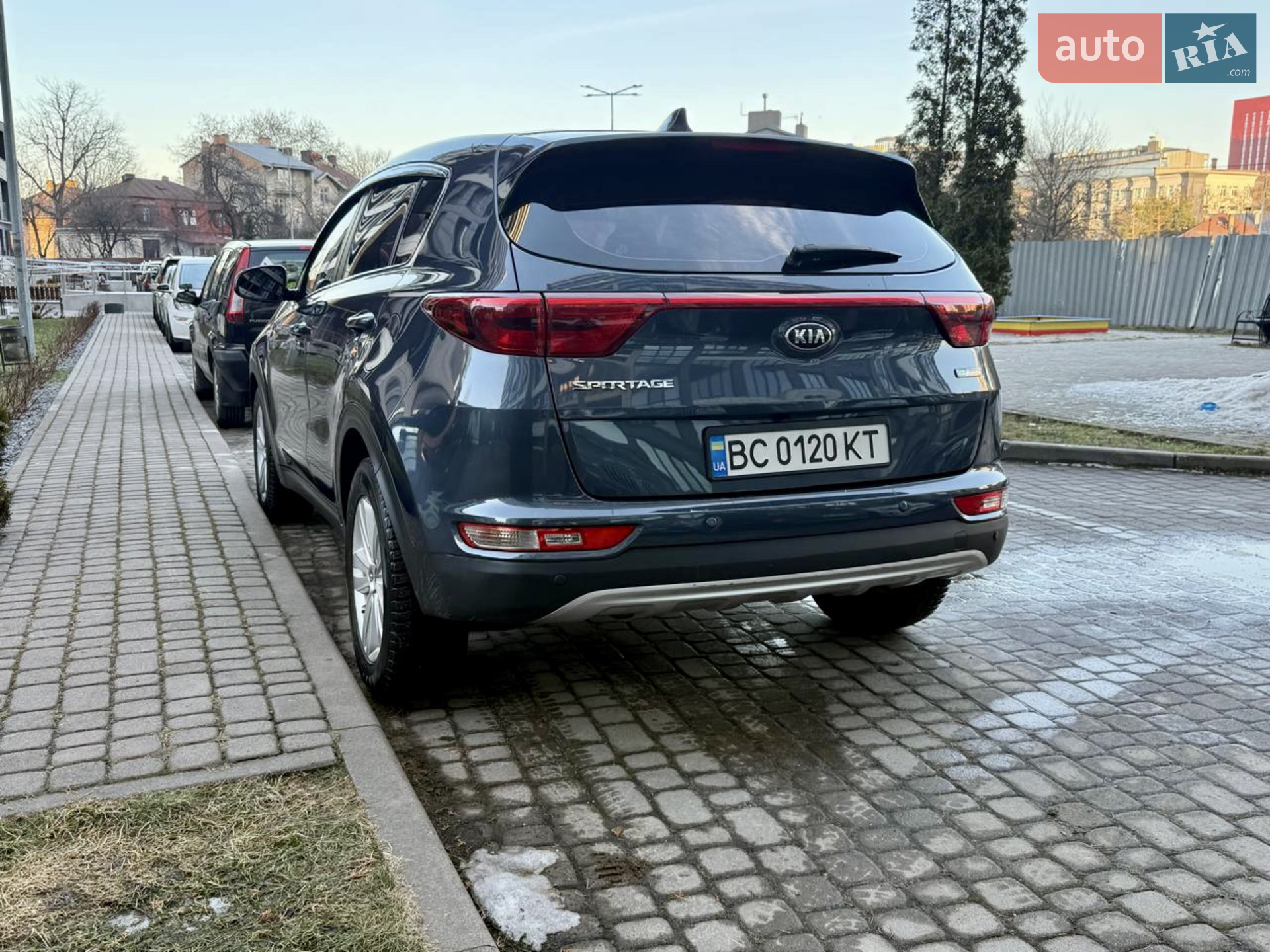 Kia Sportage 2016 VIN KNAPL813BGK091349 фото оголошення 12 з 17