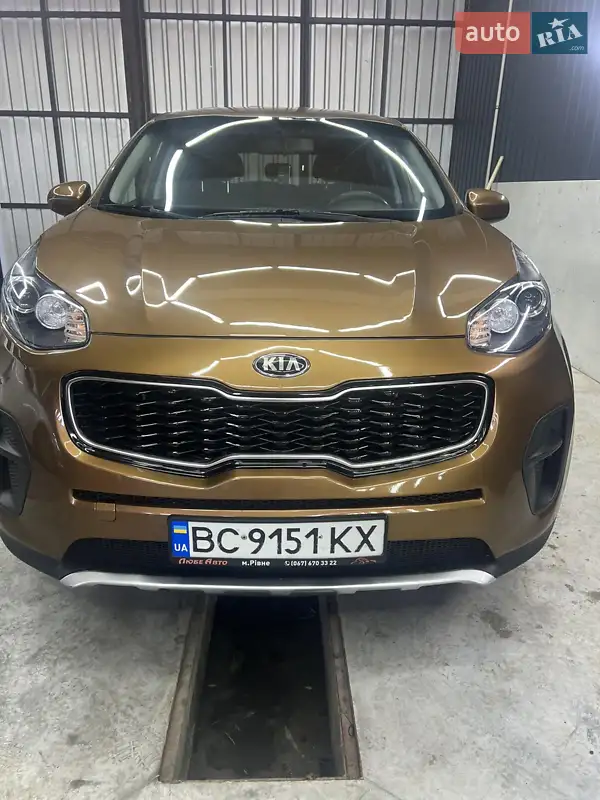 Kia Sportage 2016 VIN KNDPM3AC5H7122479 фото оголошення 4 з 46