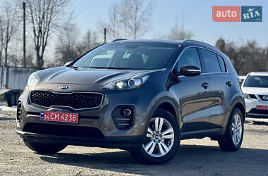 Внедорожник / Кроссовер Kia Sportage 2016 в Калуше